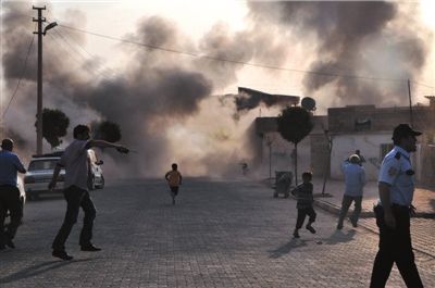 �������ں�������