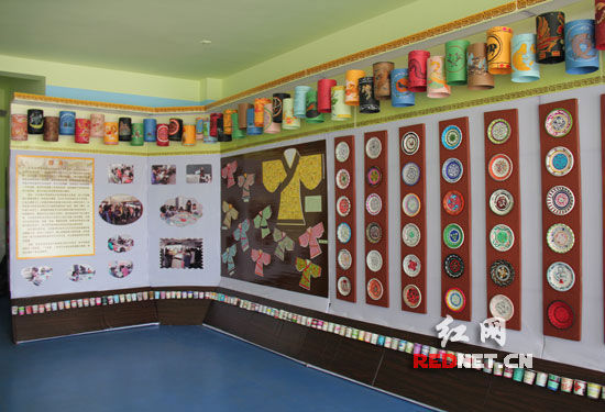 长沙马王堆中学展出汉风古韵特色的学生美术