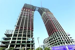 中国成异形建筑试验场?