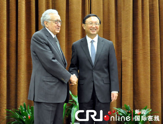 杨洁篪与卜拉希米举行会谈称有利于增进了解与合作