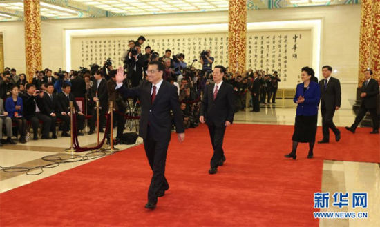 :中美相互尊重对方关切就可使共同利益<em>超越</em>分