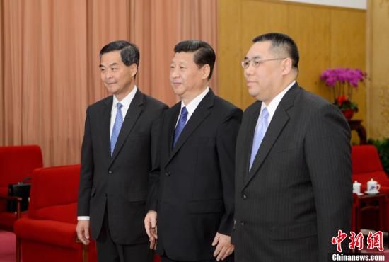 习近平:实现中国梦需港澳同胞与内地人民携手共进