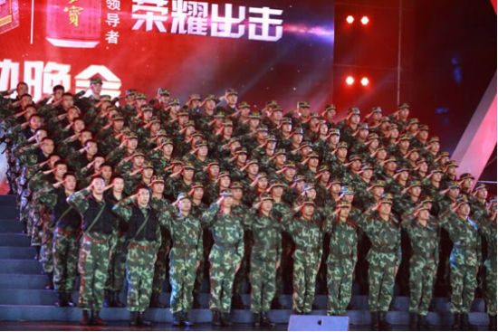 《士兵突击》第二季本周收官 授勋晚会将星闪