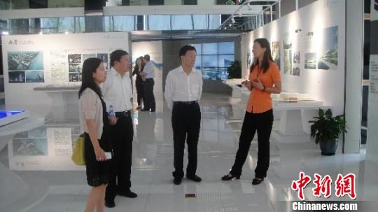 许荣茂走访上海徐汇冀吸引金融企业参与建设