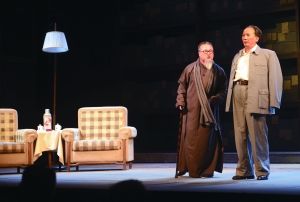 观看话剧《春雪润之》体会伟人与群众血肉之情