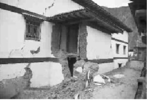 云南迪庆地震遇难者增至3人