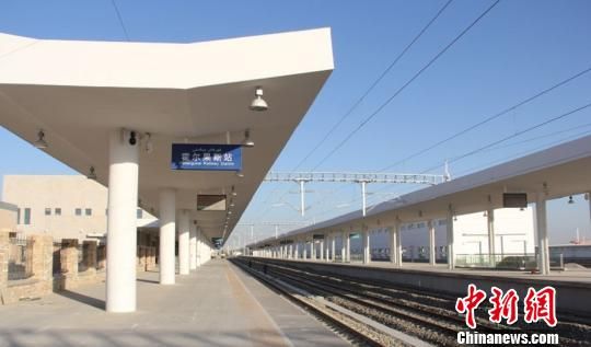 新疆霍尔果斯口岸站将开行旅客列车