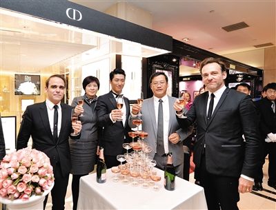 Dior迪奥香水化妆品全新专柜