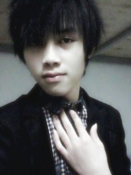 [我不是歌手10期]06号官佳锐:《当你》_新浪新