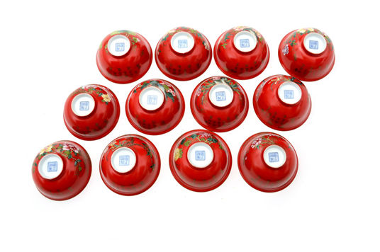 雍正珐琅彩:彰显皇家尊贵优雅气质