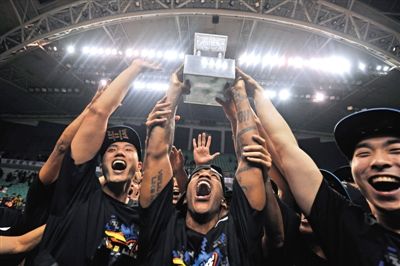 四年三冠 北京男篮卫冕