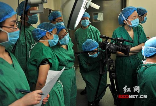 医院直播妇科手术 呼吁减少对生育器官损害(图)