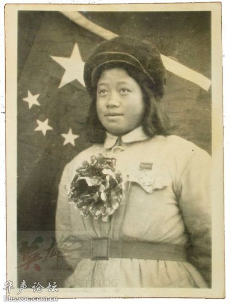 罕见抗美援朝时的志愿军女兵旧影(组图)