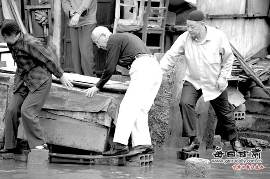 ��������԰��·�����ֳɡ�ˮ����������������˾��(ͼ)