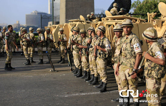 埃及军方与示威者冲突已造成至少42人死亡(图
