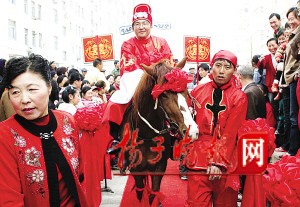 仿古婚礼骑马迎亲