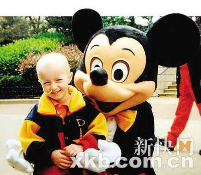 英国13岁血癌女孩拒绝治疗希望在家中等死(图)