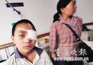 13岁男生常打鼾遭7名室友暴打(图)