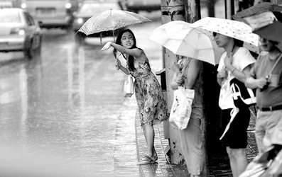 高温雷电大风暴雨四警齐发