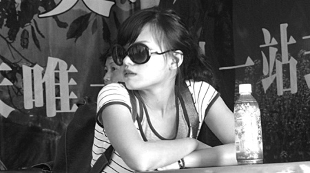 Ů˶ʿְ·ӦƸ50ϴų