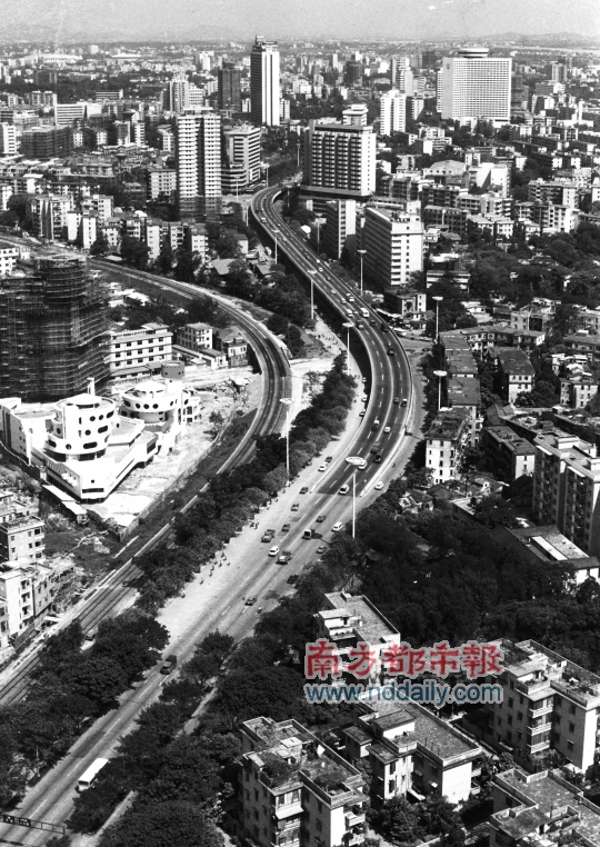 环市路三十年乡愁 微博网友热传广州电视塔老照片,感慨沧海桑田_tech