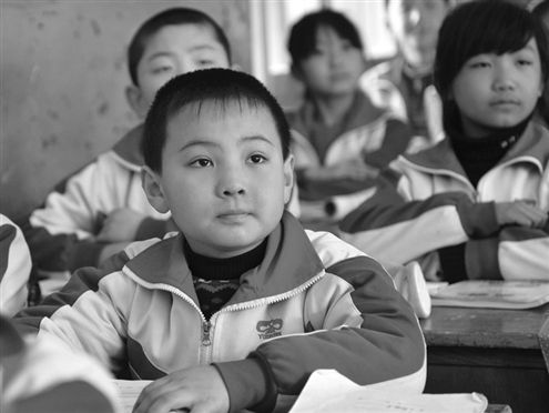 ������������ص�һʵ��ѧУ����������