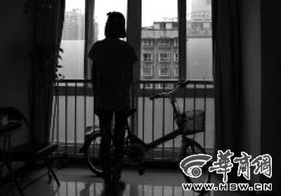 ���գ������˷粨��ĵ������������е�ʮ�ֺ�ں����� ���̱����� ��ӣ �� 
