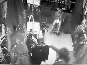 �������Թ��̣��к����������