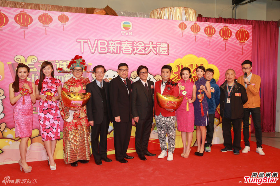 组图：阮兆祥接新节目 高海宁自知长肉要减肥