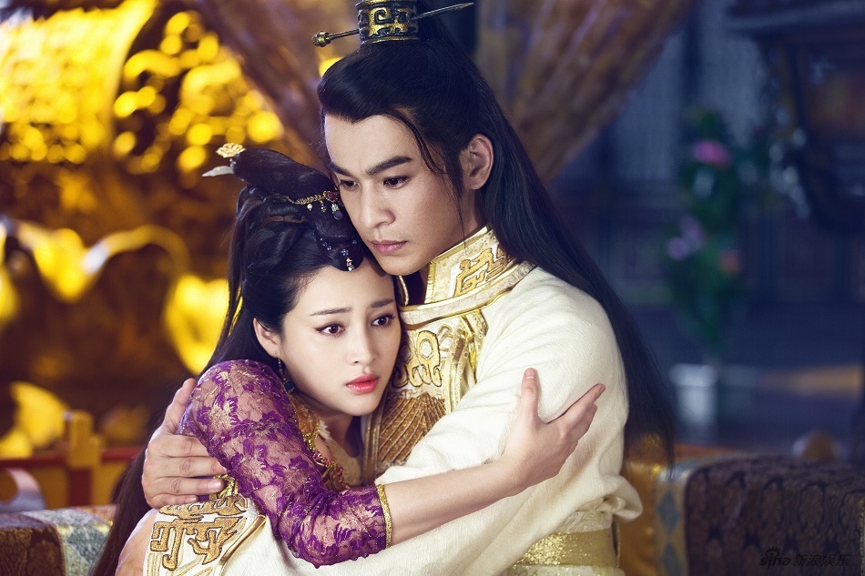 组图:甘婷婷古装秀收官 《华胥引》虐心大满贯