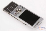 ᰮ W715