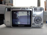  DSC-S600