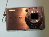 ῵ COOLPIX S600 