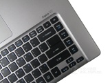 Acer R7-571