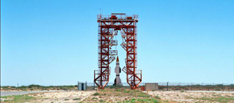 被废弃的美国航空遗迹：锈迹斑斑的发射台