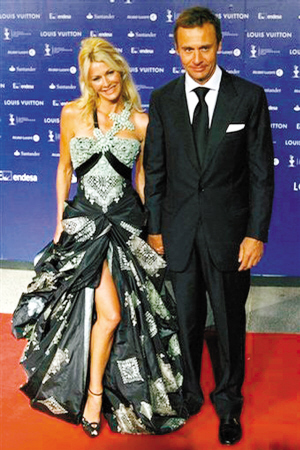 英国十大富豪七人来自海外