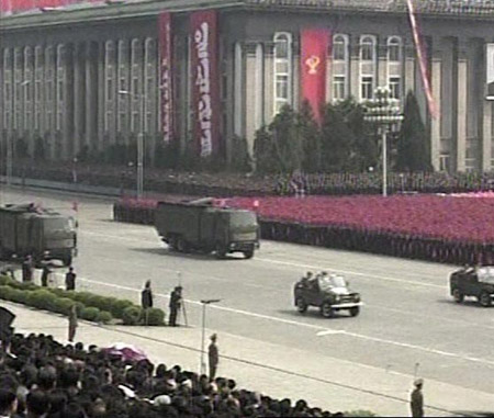 金正日未现身朝鲜建国60周年大阅兵