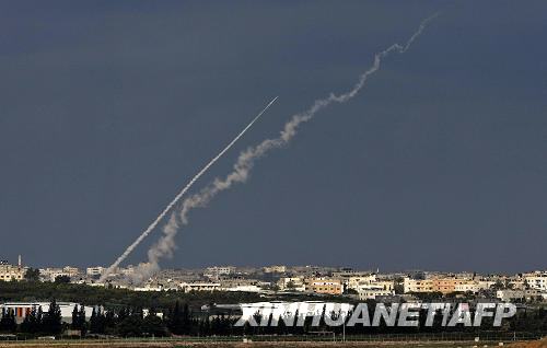 以方称将继续在加沙行动国际社会抗议以军空袭