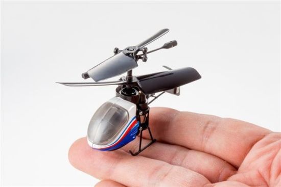 日本发明仅重11克世界最小红外遥控直升机(图