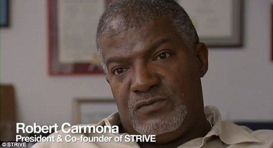 黑人老板骂员工黑鬼 被判歧视赔25万美元