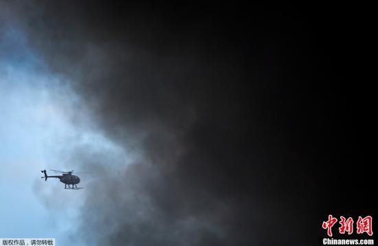 ͼΪ���ؾ�������ֱ������