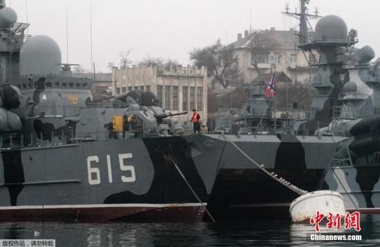 俄黑海舰队称与乌克兰军用机场封锁事件无关