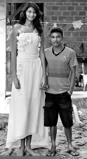 巴西第一<em>高妹</em>要婚了_新浪新闻