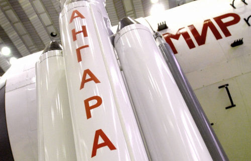 俄试射安加拉重型火箭 普京视频出席仪式