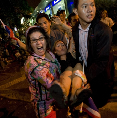 泰国曼谷连发5起爆炸5人死亡百人受伤