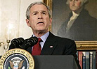 美国总统布什发表讲话