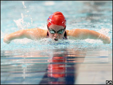 Ellie Simmonds, Paralympic swimmer