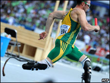Oscar Pistorius, Paralympic runner