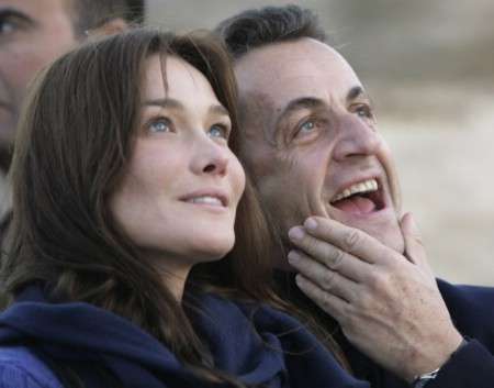 French first lady Carla Bruni-Sarkozy gave birth to a baby girl on Wednesday night  the first infant born to a sitting president of modern-day France