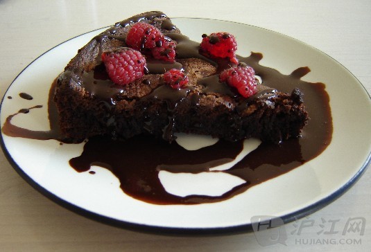 巧克力蛋糕当早餐能减肥？